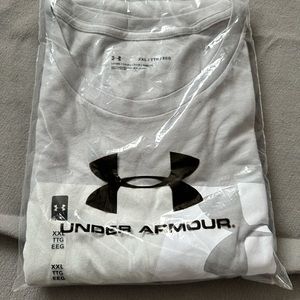 Under Armor T Shirt XXL BNWT